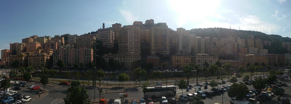 Da Marcello Hotel Genova Esterno foto